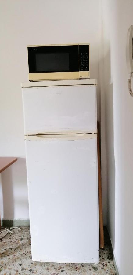 Shared Rooms Near Acropolis And Monastiraki 雅典 外观 照片
