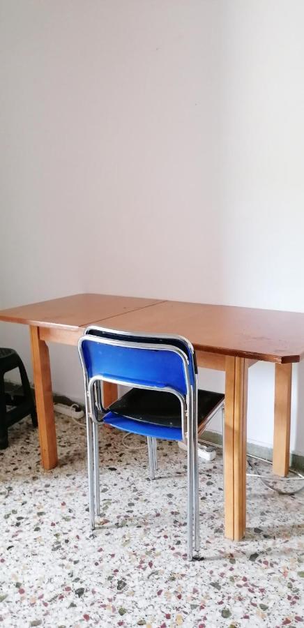 Shared Rooms Near Acropolis And Monastiraki 雅典 外观 照片